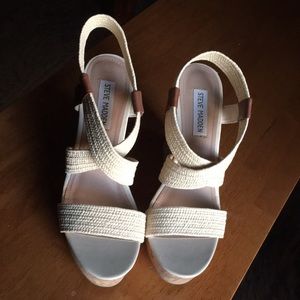 Steve Madden Elika Natural Sandal